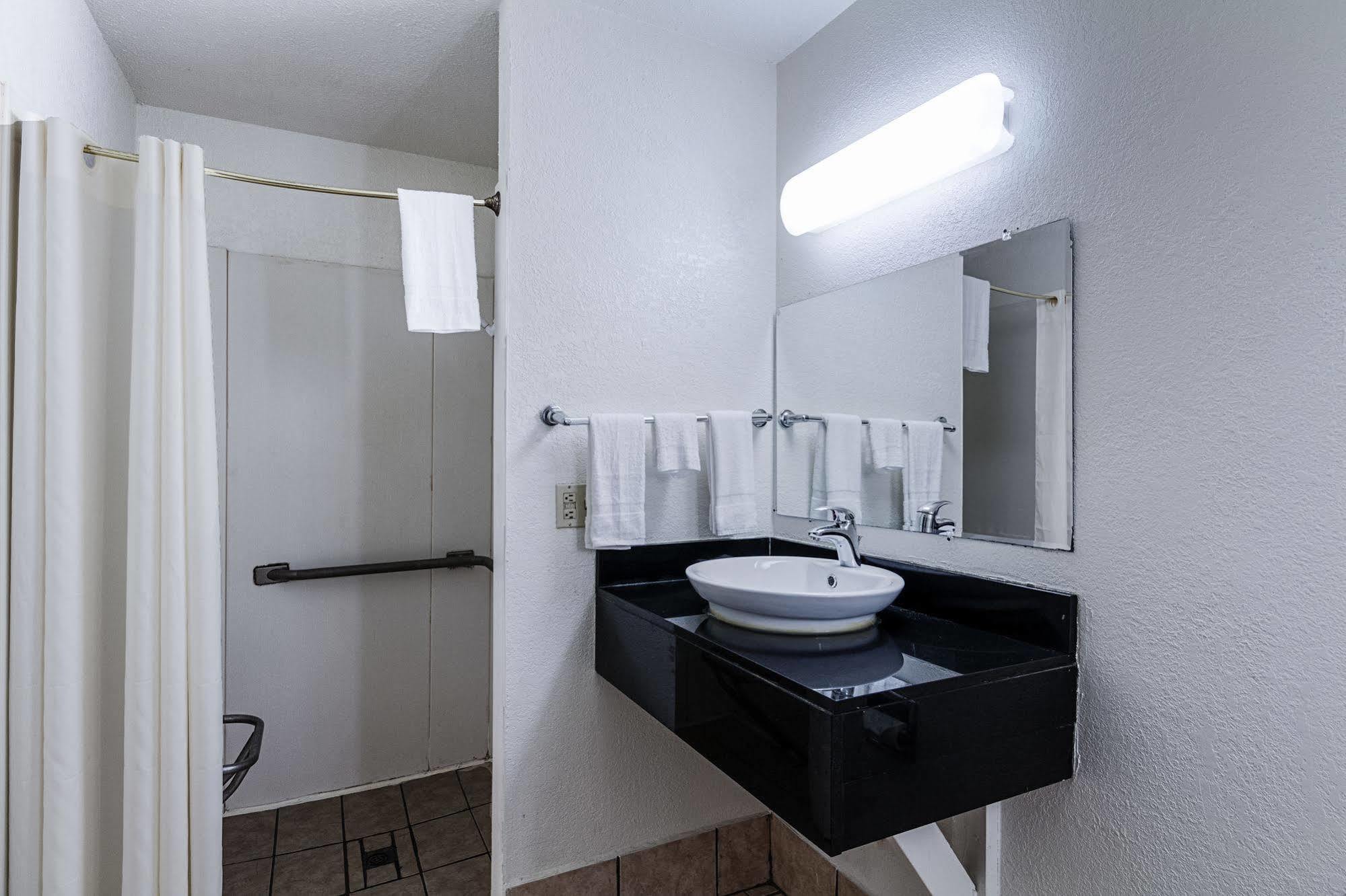 Motel 6-Oshkosh, Wi Eksteriør bilde
