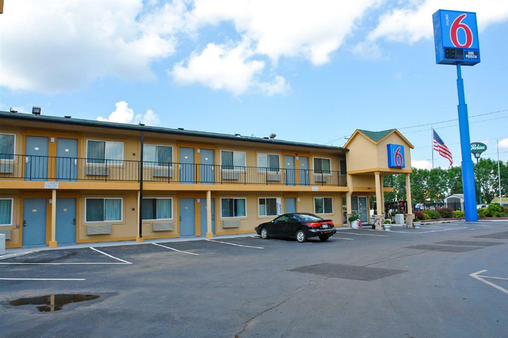 Motel 6-Oshkosh, Wi Eksteriør bilde