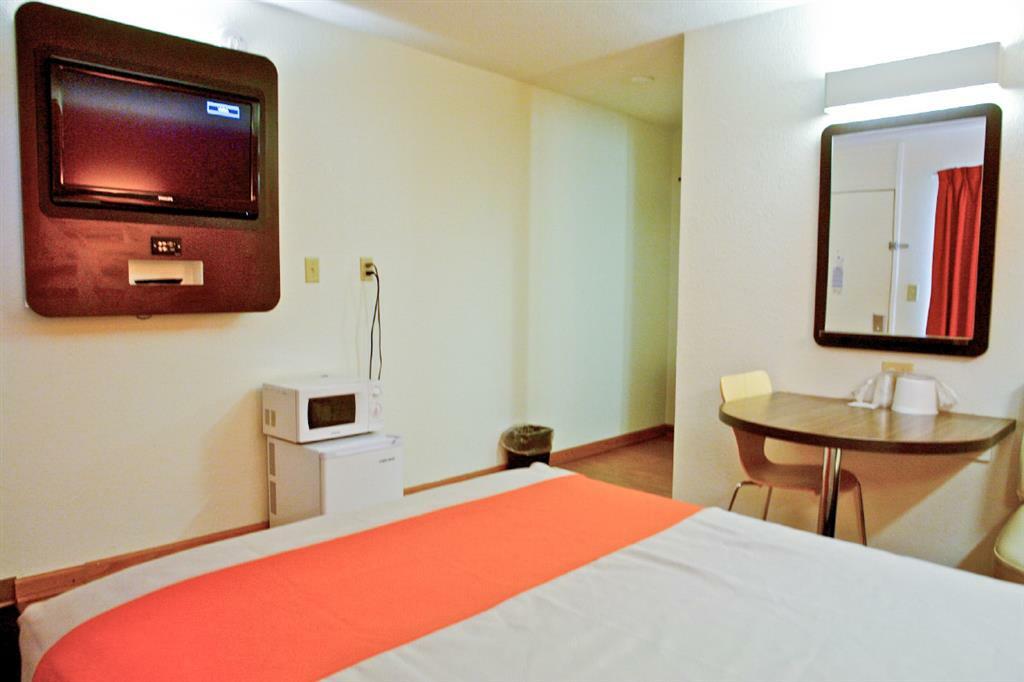 Motel 6-Oshkosh, Wi Rom bilde